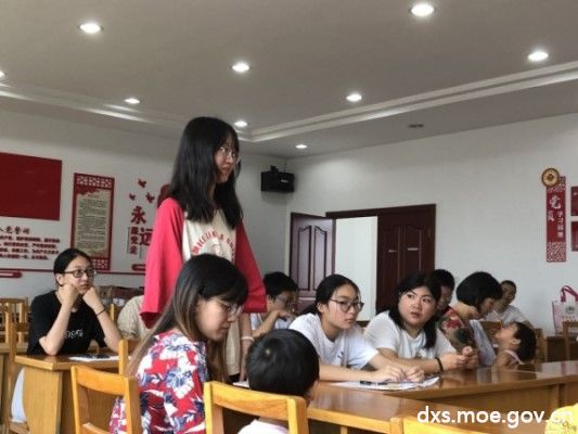 苏州大学“微光计划”社区普宪团前往常熟开展宪法宣讲