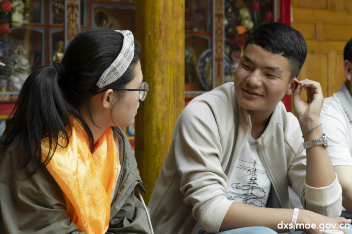 浙大学子带“故事”进藏区，助力欠发达地区教育振兴