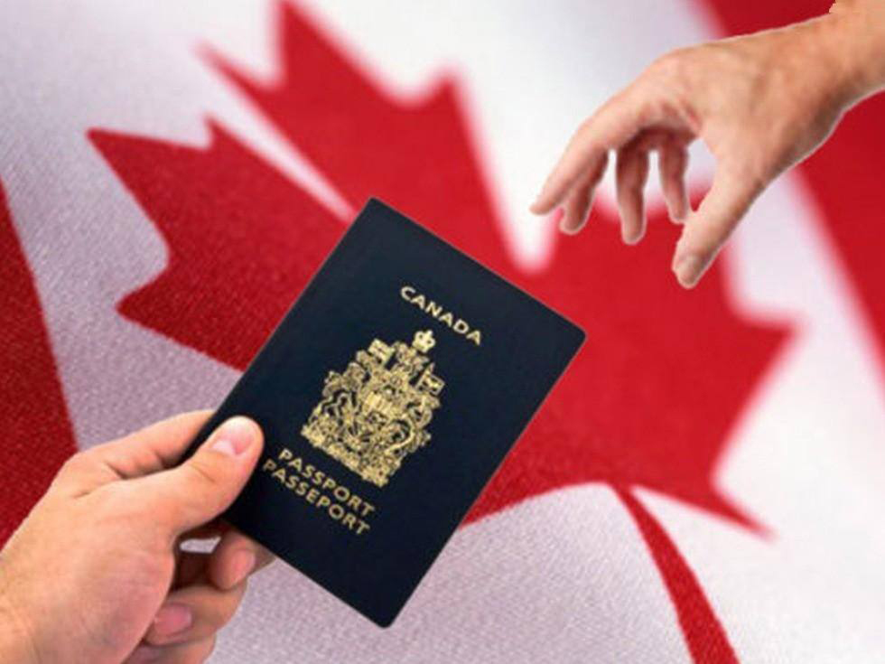 移民加拿大有什么好方法吗？有，留学—就业—移民