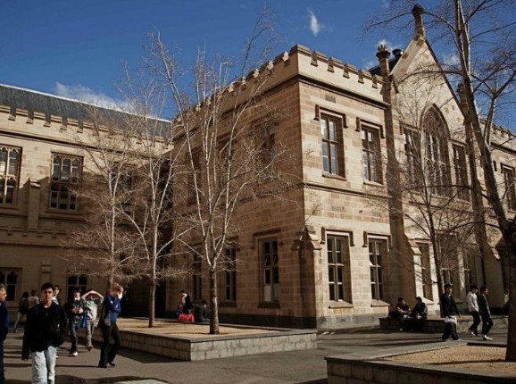 高中生可以通过什么途径直接申请澳洲大学？