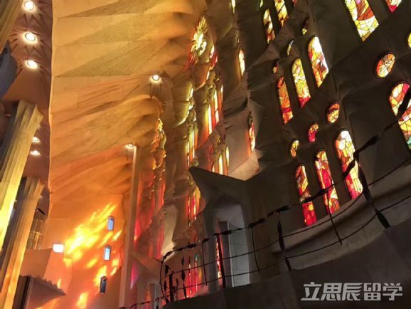 西班牙留学签证申请不能错过的四个重点