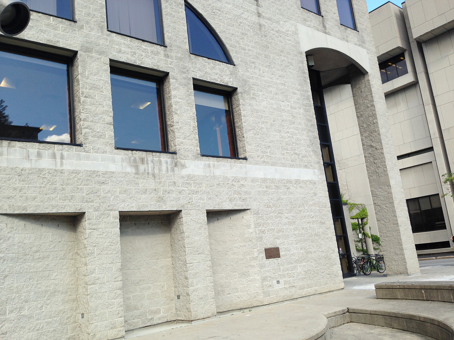 不够二本线高考分数逆袭，终获录加拿大名校