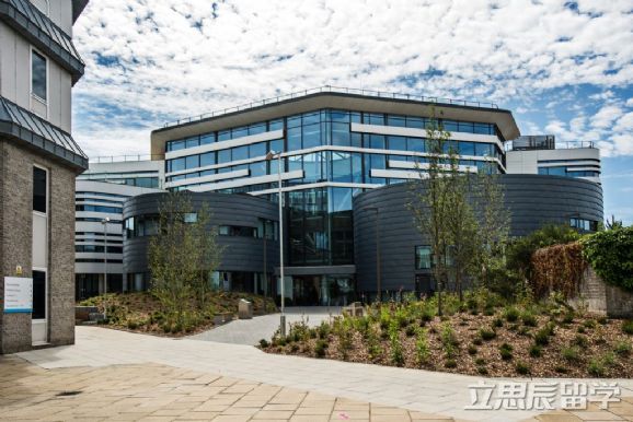 留学英国的你！还不快来了解一下英国风俗礼仪！