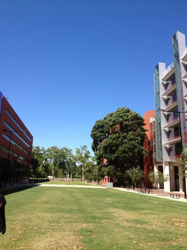 高考后成绩感觉不理想？预科助你实现留学澳洲八大名校的梦想！！