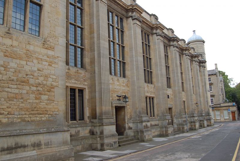 2020QS世界大学排名｜果然是这所学校全英第1...