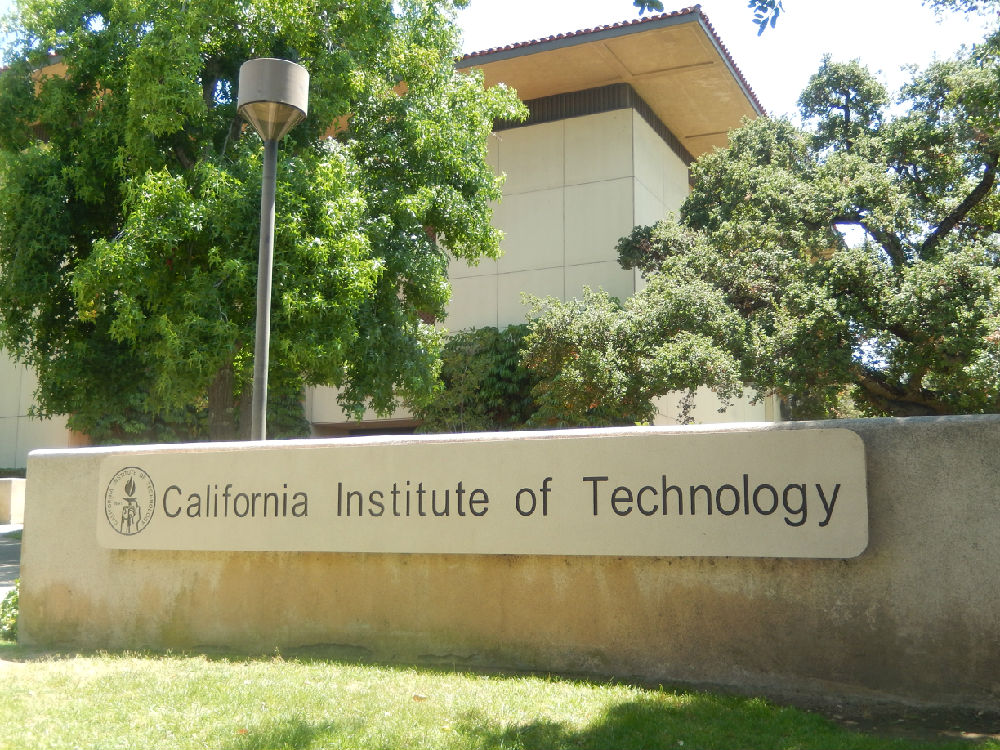 加州理工学院考多少分才能录取？