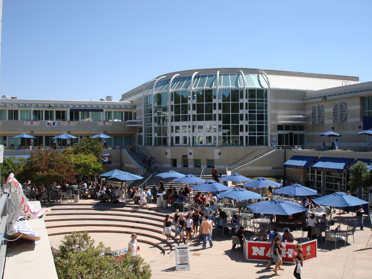 加州大学圣地亚哥分校出过哪些名人？