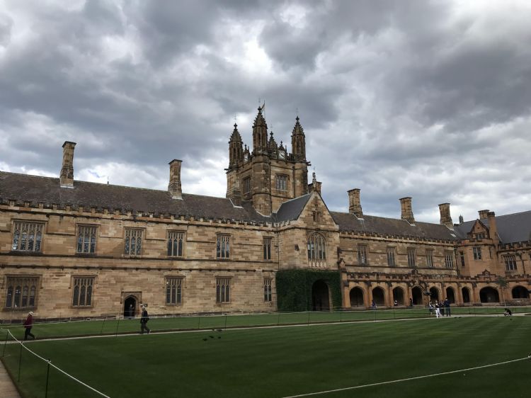 顾问提前规划，学生准备雅思顺利拿下悉尼大学offer