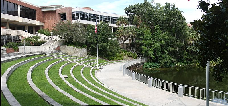 佛罗里达大学和莱斯大学哪个好？