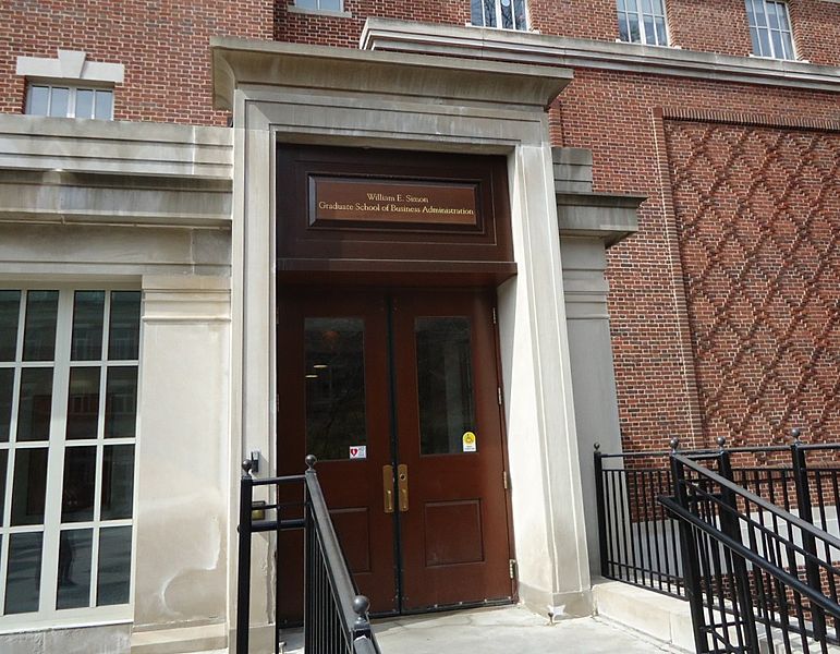罗切斯特大学和美国东北大学哪个好？