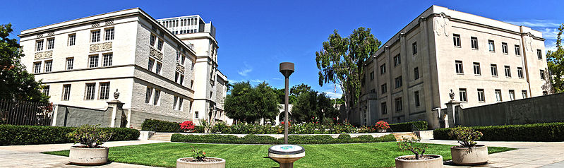 加州理工学院和弗吉尼亚大学哪个好？