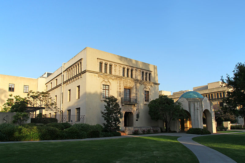 加州理工学院和密歇根大学安娜堡分校哪个好？