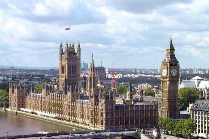 英国公立or私立高中？看完这篇对比自有答案