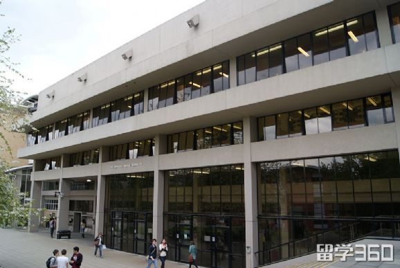英国留学|利兹大学只收211、985的商科专业一览