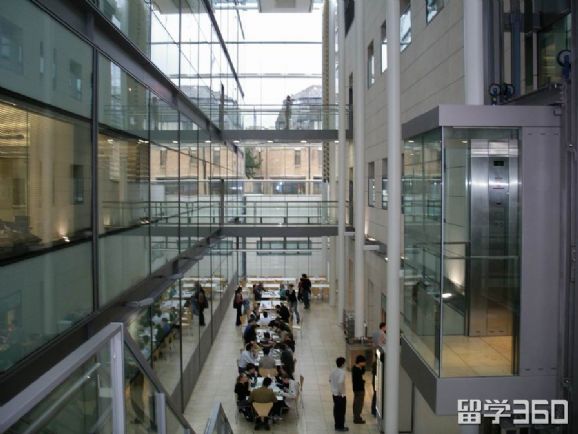 牛津大学奖学金申请