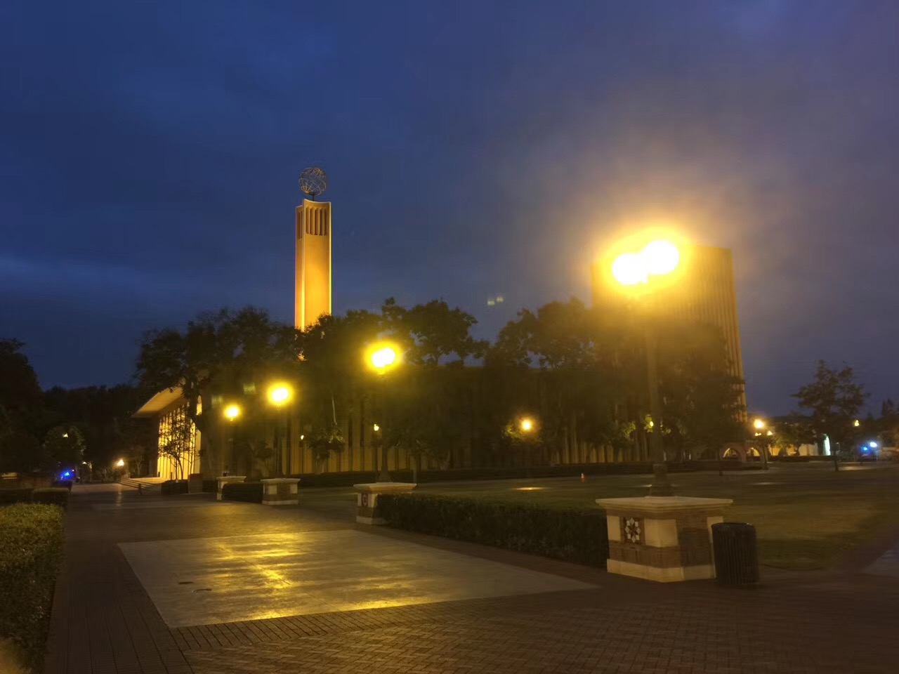 杜兰大学工程学院