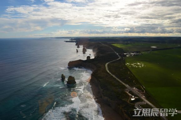 澳洲高考放榜！2019澳洲学校排名新鲜出炉！选哪所学校最好？