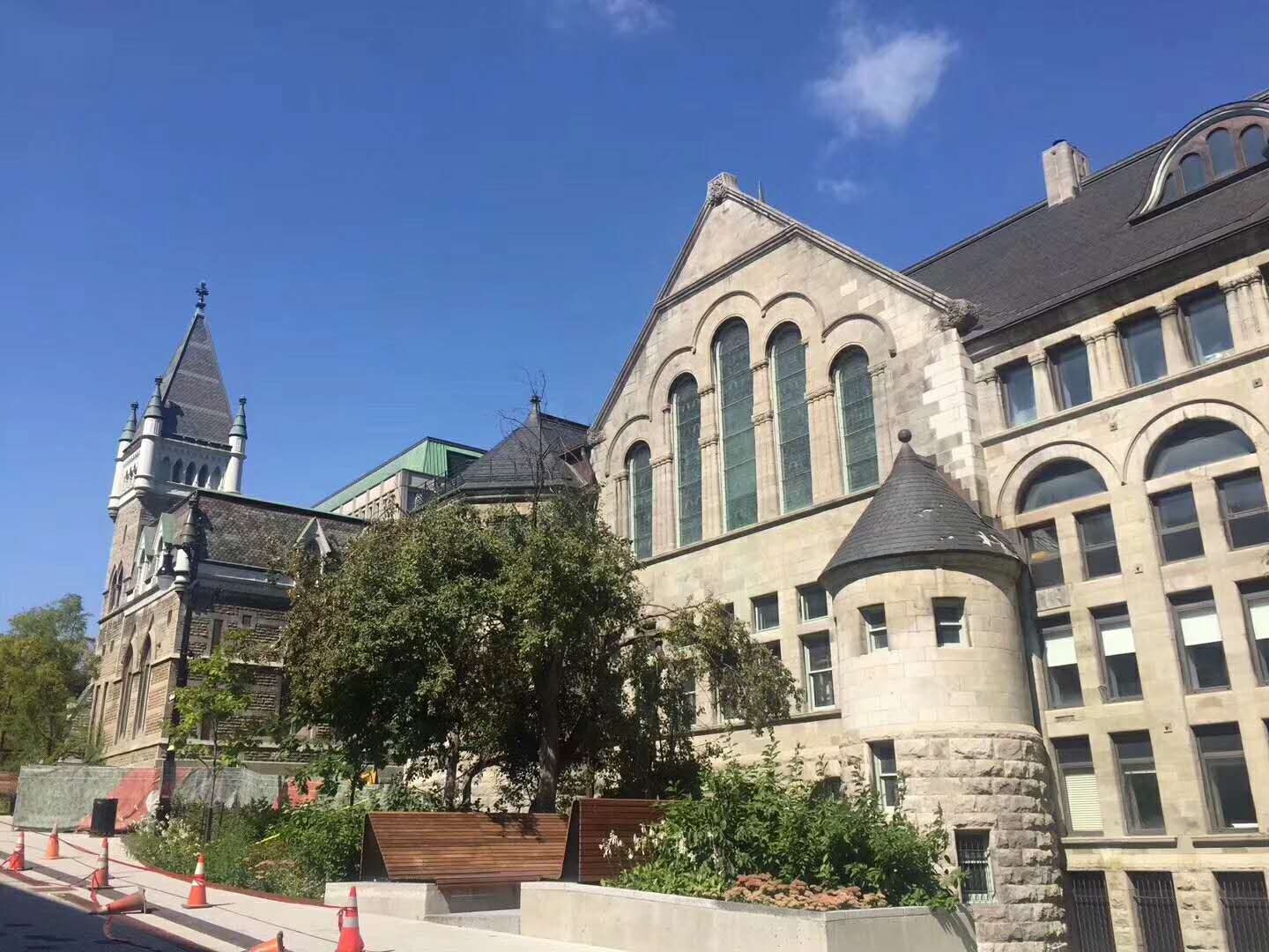 留学加拿大申请奖学金