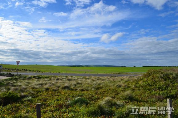 墨尔本大学留学几年