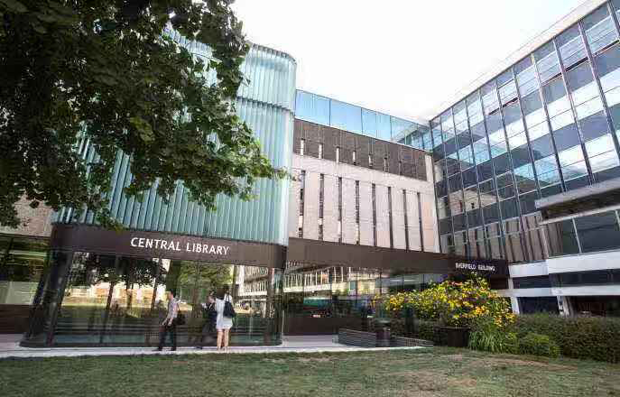 帝国理工学院本科学费