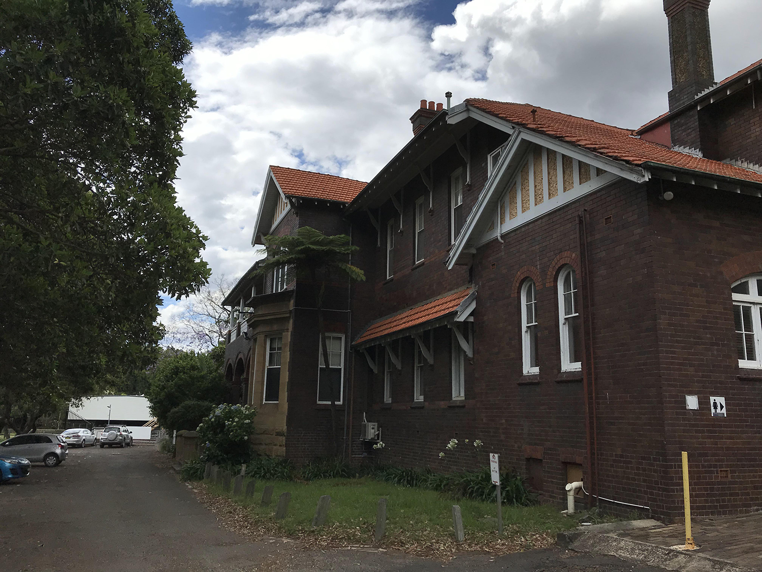 悉尼大学经济学本科