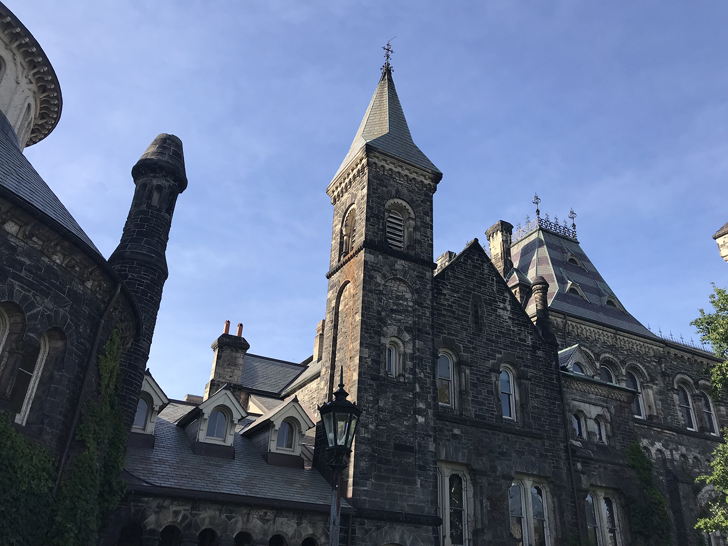 多伦多大学奖学金多少