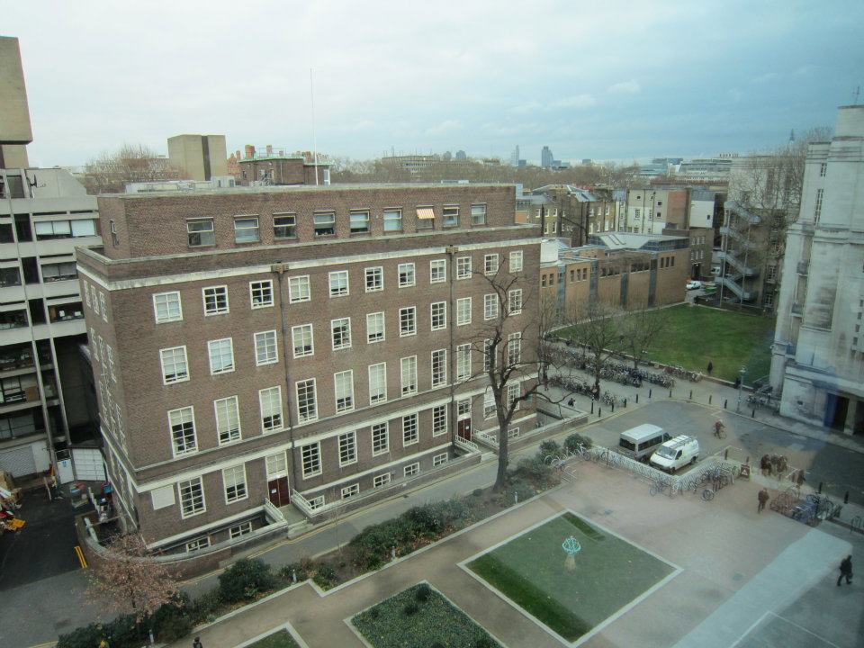 斯特林大学学费