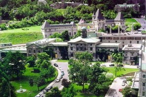 加拿大留学护理学专业