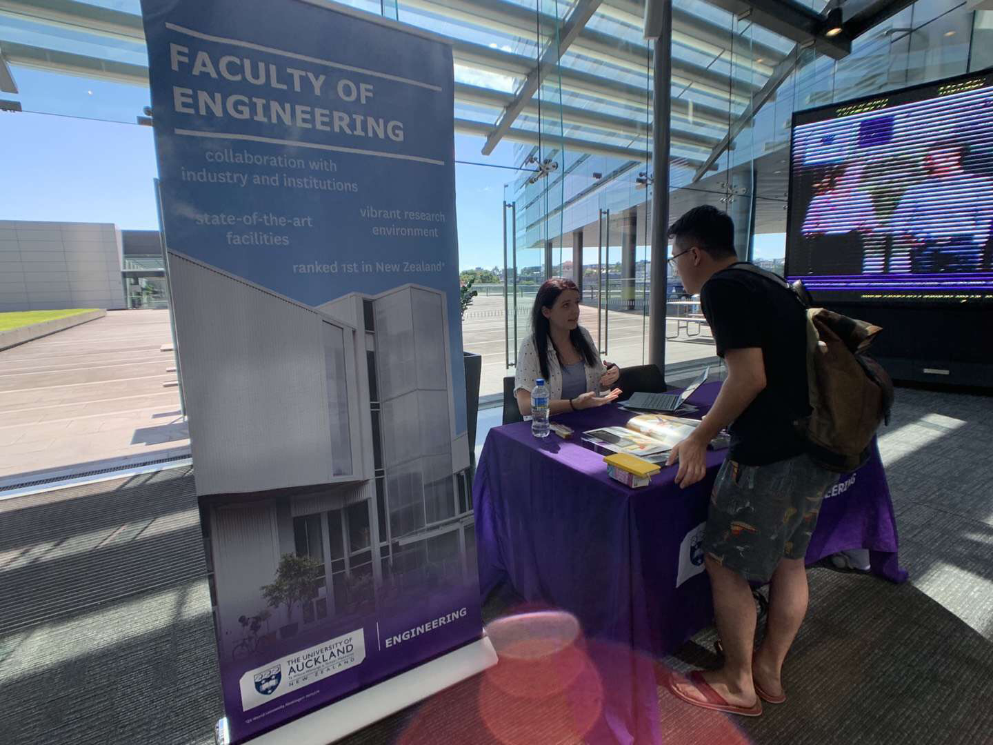 奥克兰大学建筑