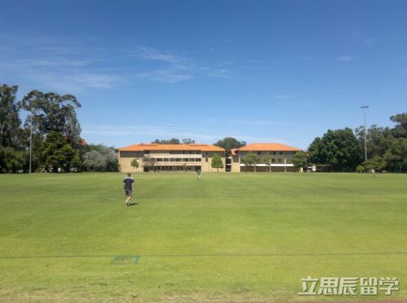 西澳大学硕士读几年