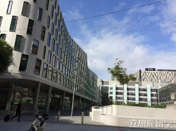 悉尼科技大学商科学费