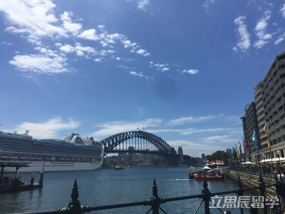 迪肯大学tesol