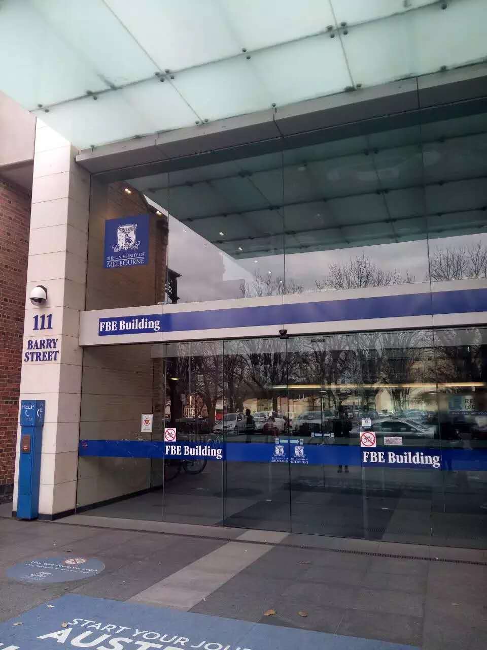 墨尔本大学几个学期