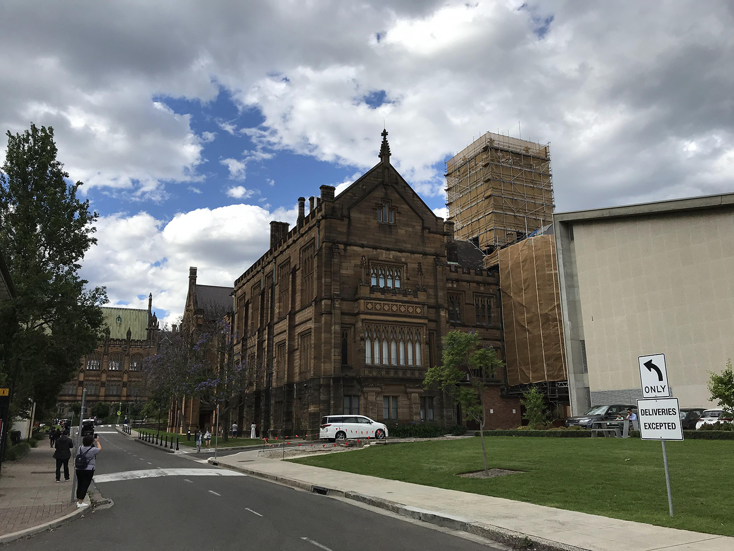 悉尼大学住宿