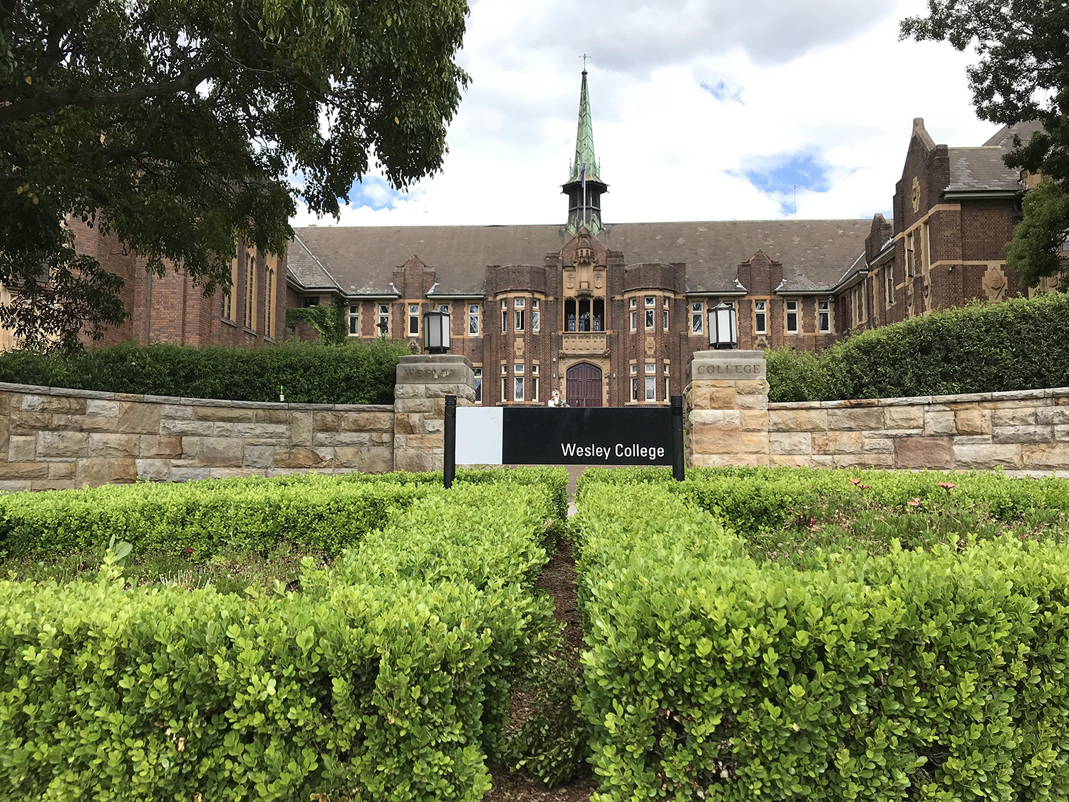 悉尼大学机械