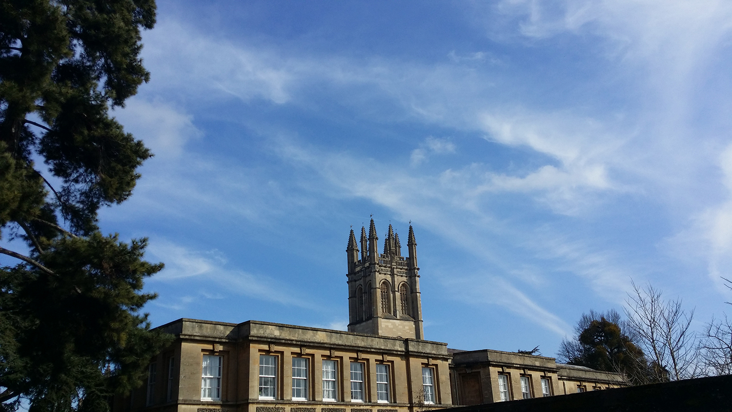 英国留学可以申请几个