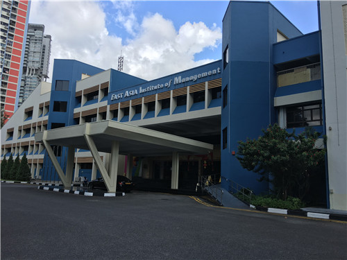 新加坡留学工商管理专业学费