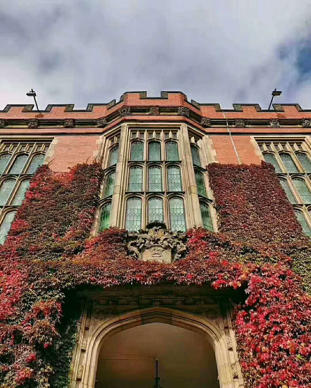 无雅思，无实习，申请晚，成功上岸英国著名的“红砖大学”—谢菲尔德大学