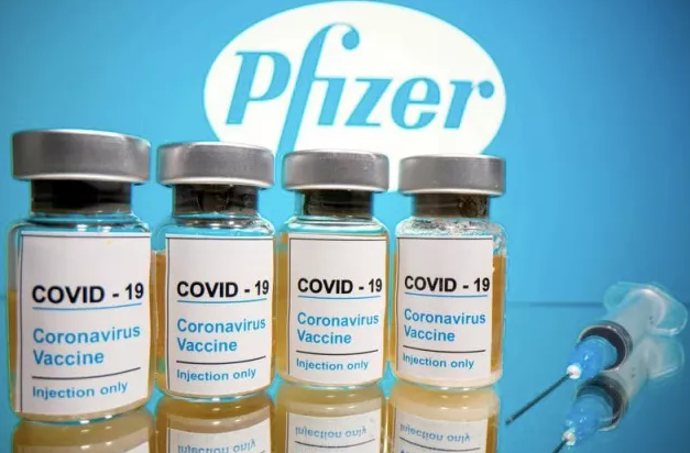 英国预定3500万剂辉瑞新冠疫苗，首个大学宣布强制疫苗接种