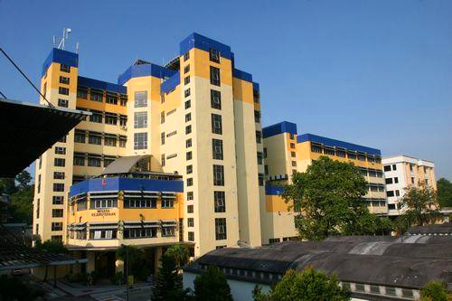 马来西亚公立名校——马来亚大学