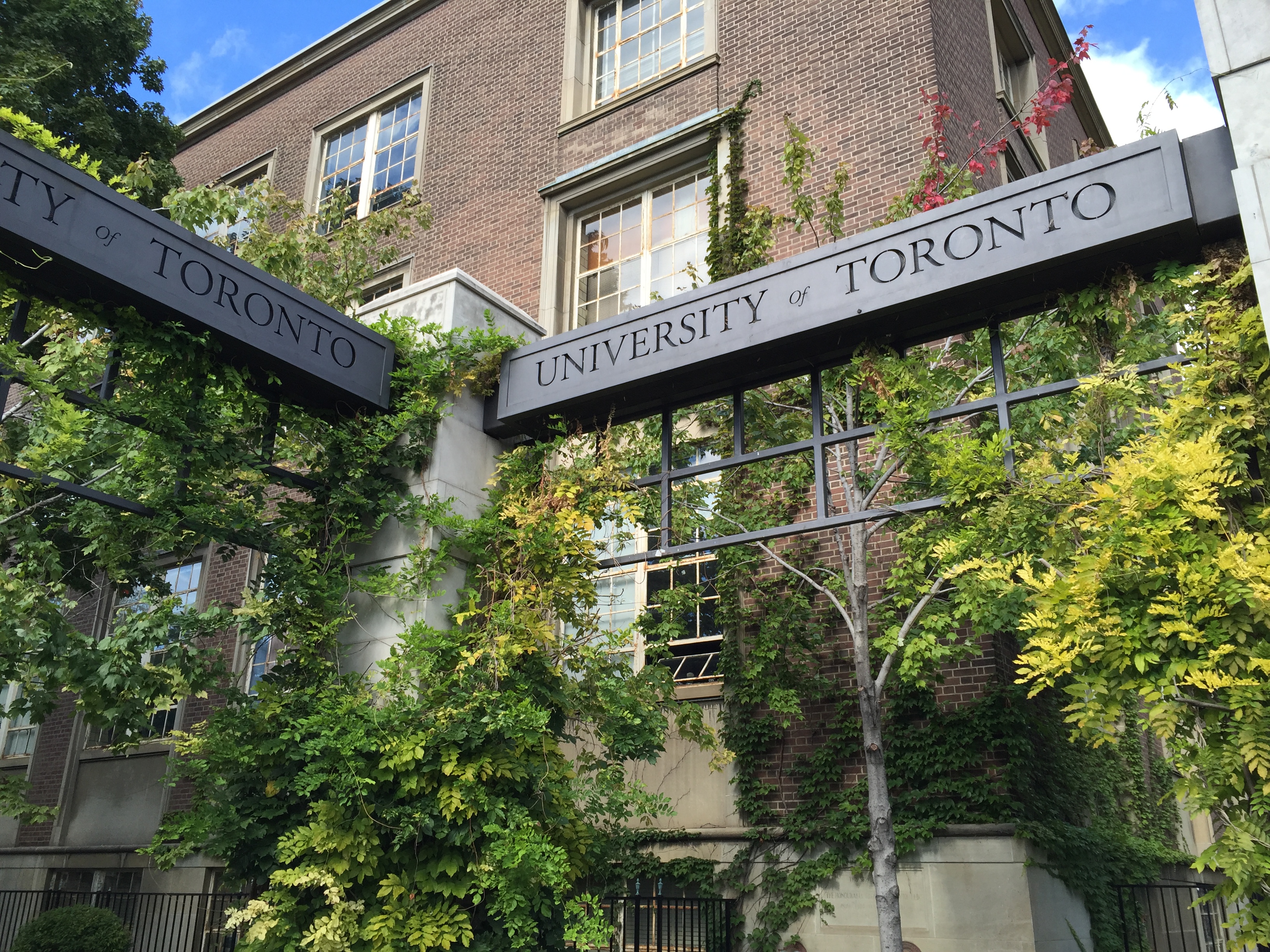 深受留学生喜爱的加拿大顶尖的商学院介绍！