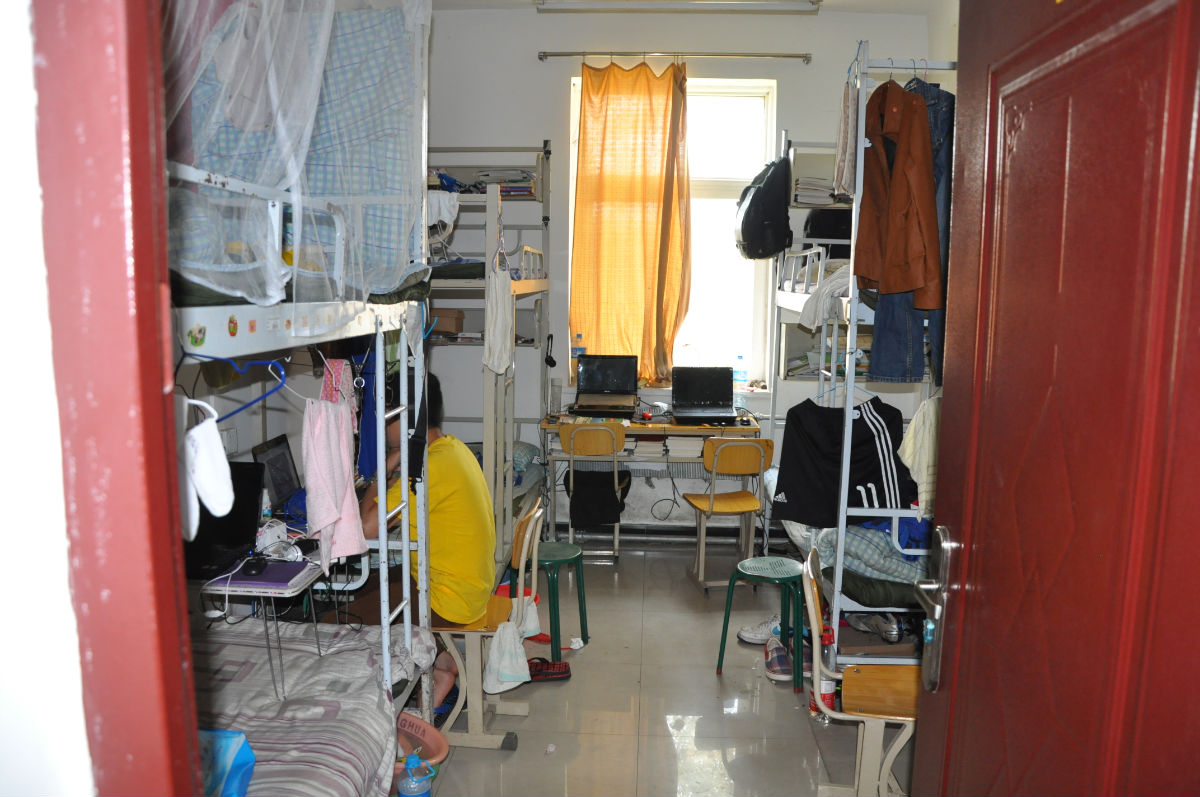 中国劳动关系学院食堂宿舍条件怎么样—宿舍图片
