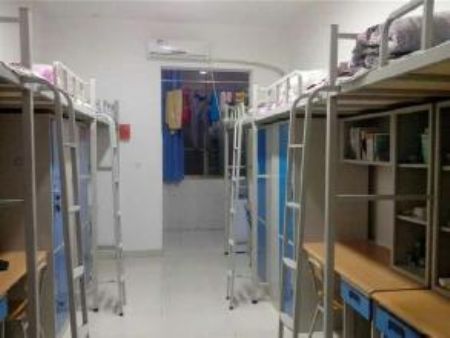郑州工商学院食堂宿舍条件怎么样—宿舍图片