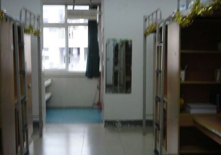 重庆师范大学涉外商贸学院食堂宿舍条件怎么样—宿舍图片