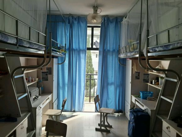南京财经大学红山学院食堂宿舍条件怎么样—宿舍图片