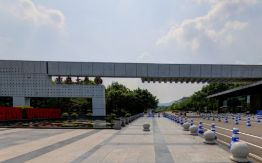 重庆综合类大学排名2015
