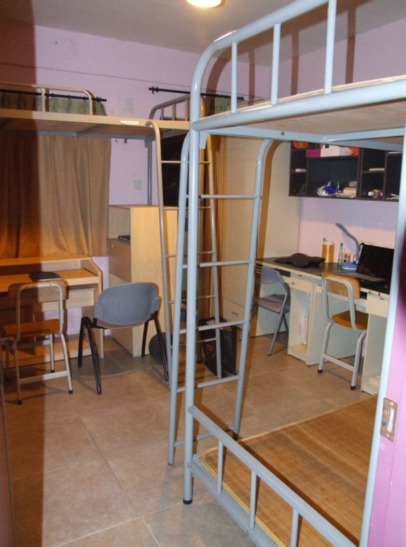 北京师范大学珠海分校食堂宿舍条件怎么样—宿舍图片