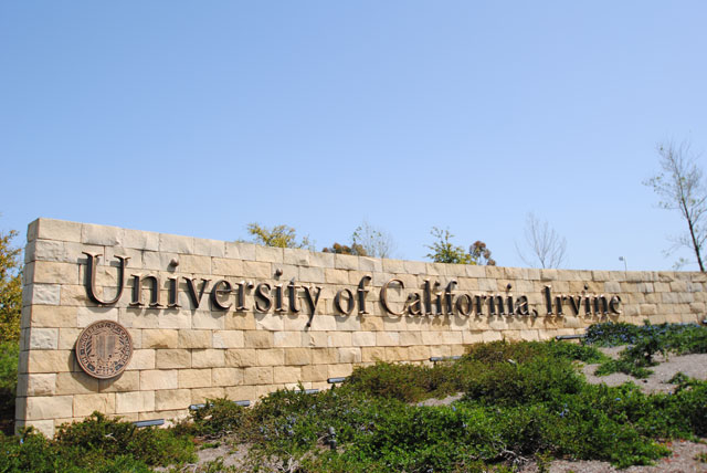 加州大学欧文分校学费是多少？