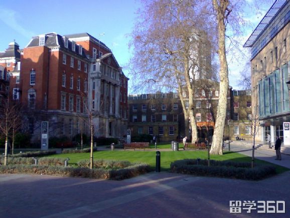 伦敦国王学院预科雅思