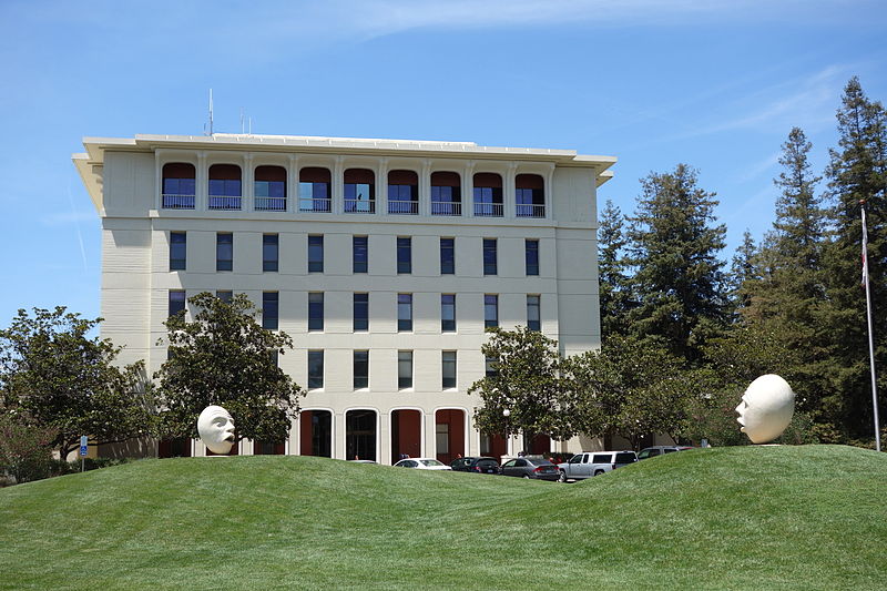 加州大学戴维斯分校和杜兰大学哪个好？